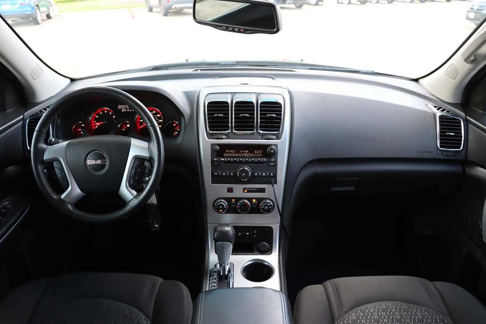 Thumbnail: 2012 GMC Acadia - 10