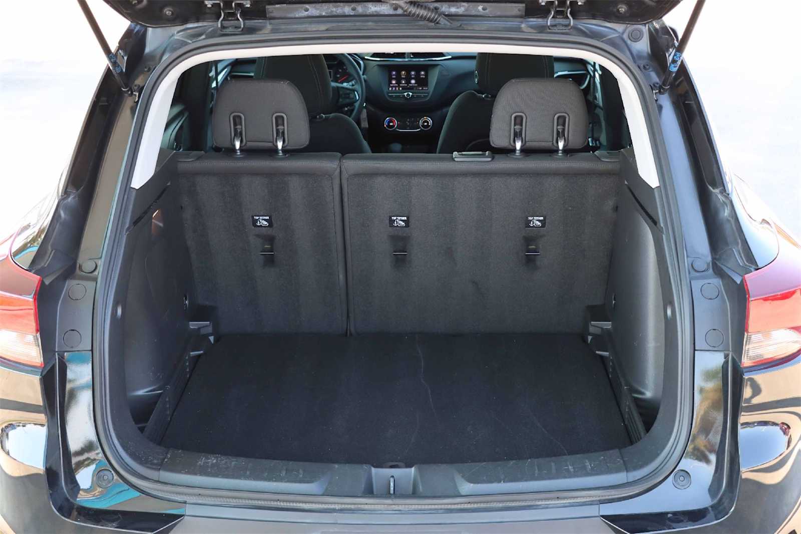 Thumbnail: 2023 Chevrolet TrailBlazer - 24