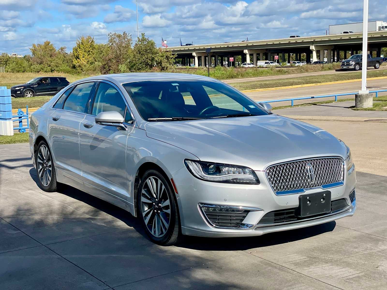 2019 Lincoln MKZ Reserve photo 4