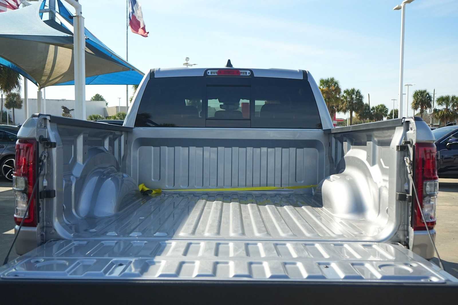 Thumbnail: 2022 RAM 1500 - 27