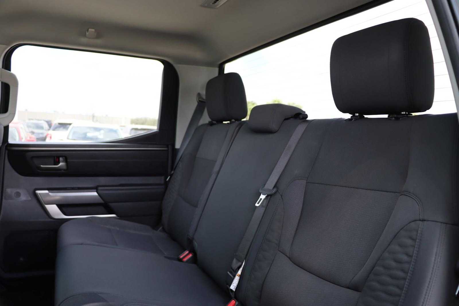 2022 Toyota Tundra SR5 15
