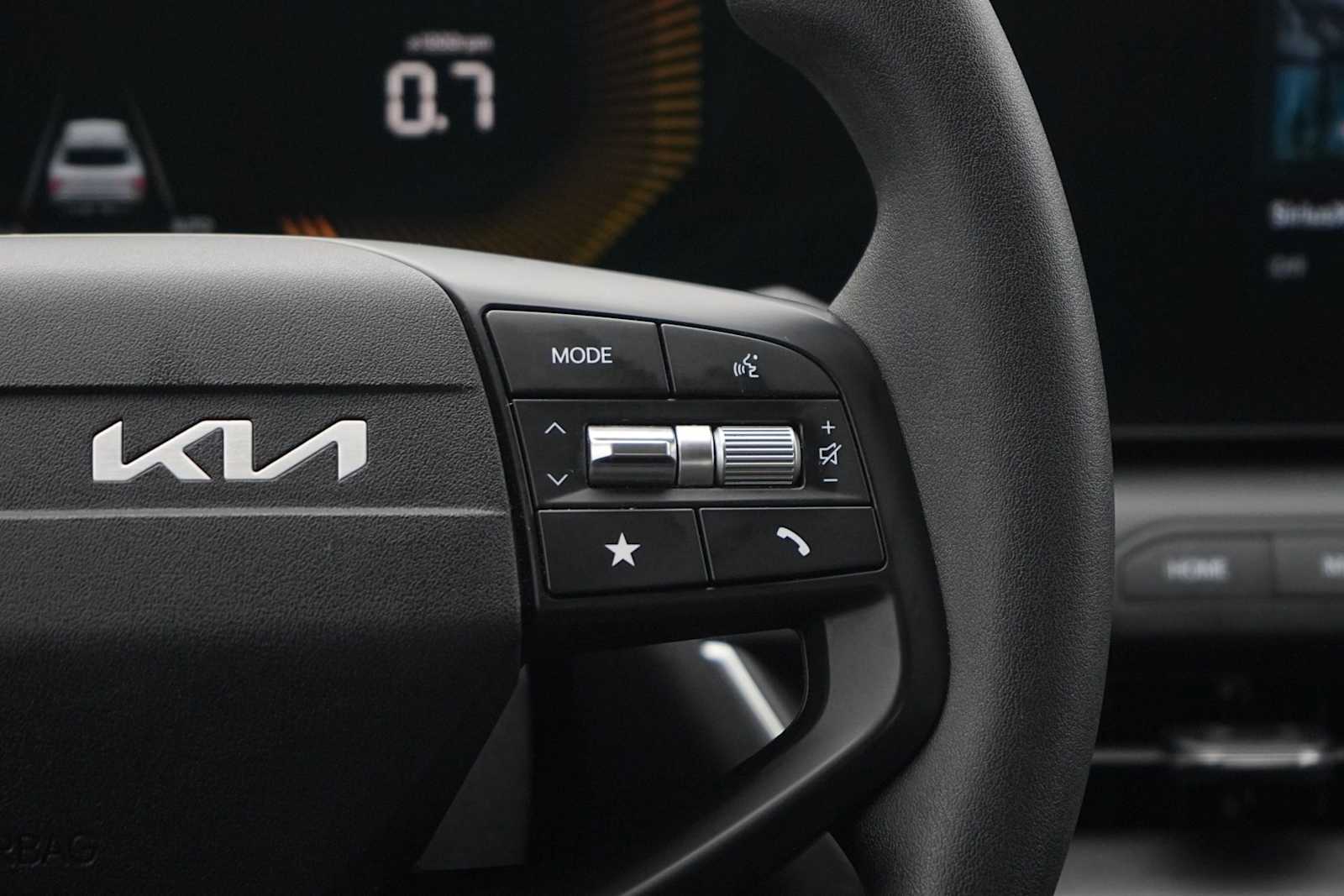 Thumbnail: 2025 Kia K4 - 18