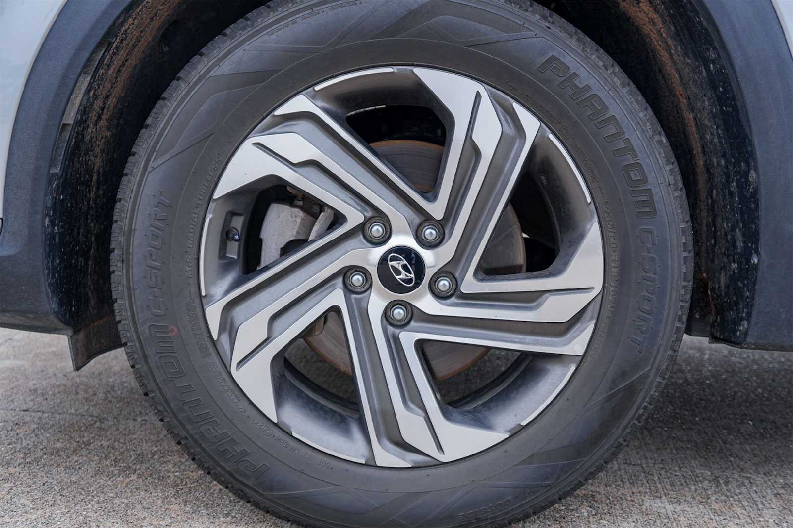 Thumbnail: 2023 Hyundai Santa Fe - 8