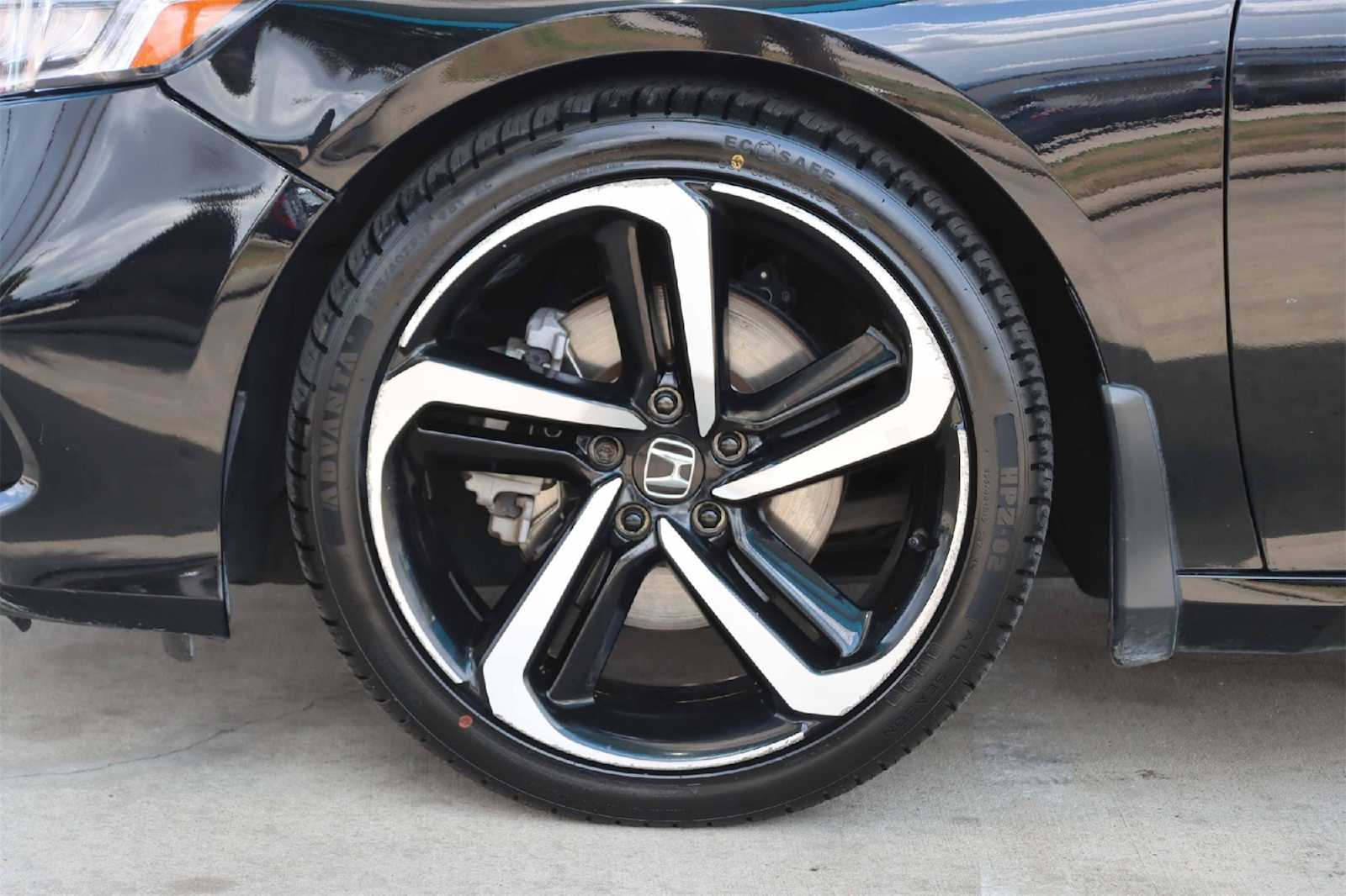 Thumbnail: 2022 Honda Accord - 9
