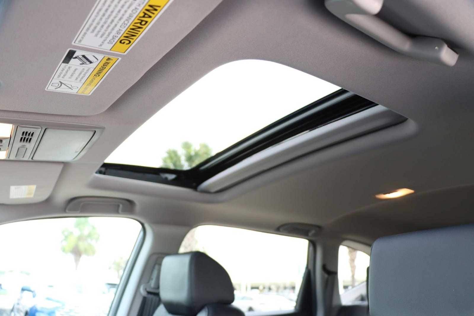 2018 Honda CR-V Touring 23