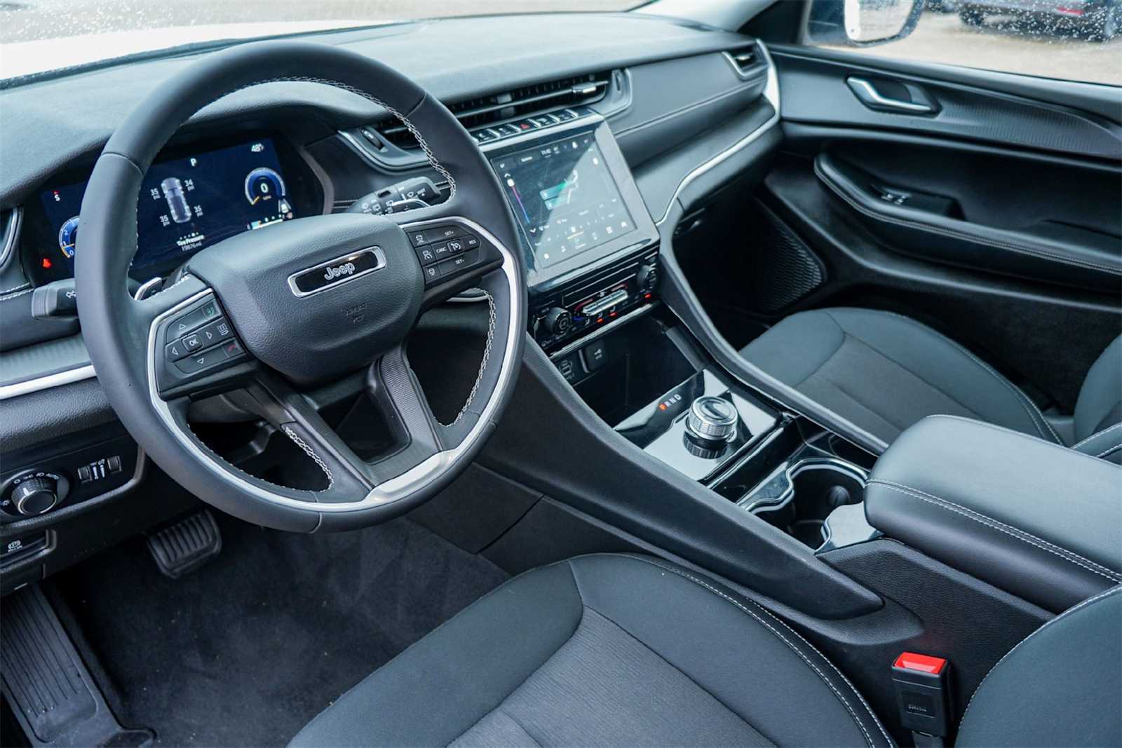 Thumbnail: 2023 Jeep Grand Cherokee - 2