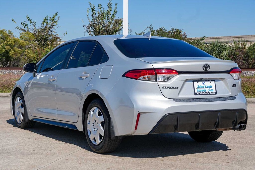 Used 2024 Toyota Corolla SE Sedan