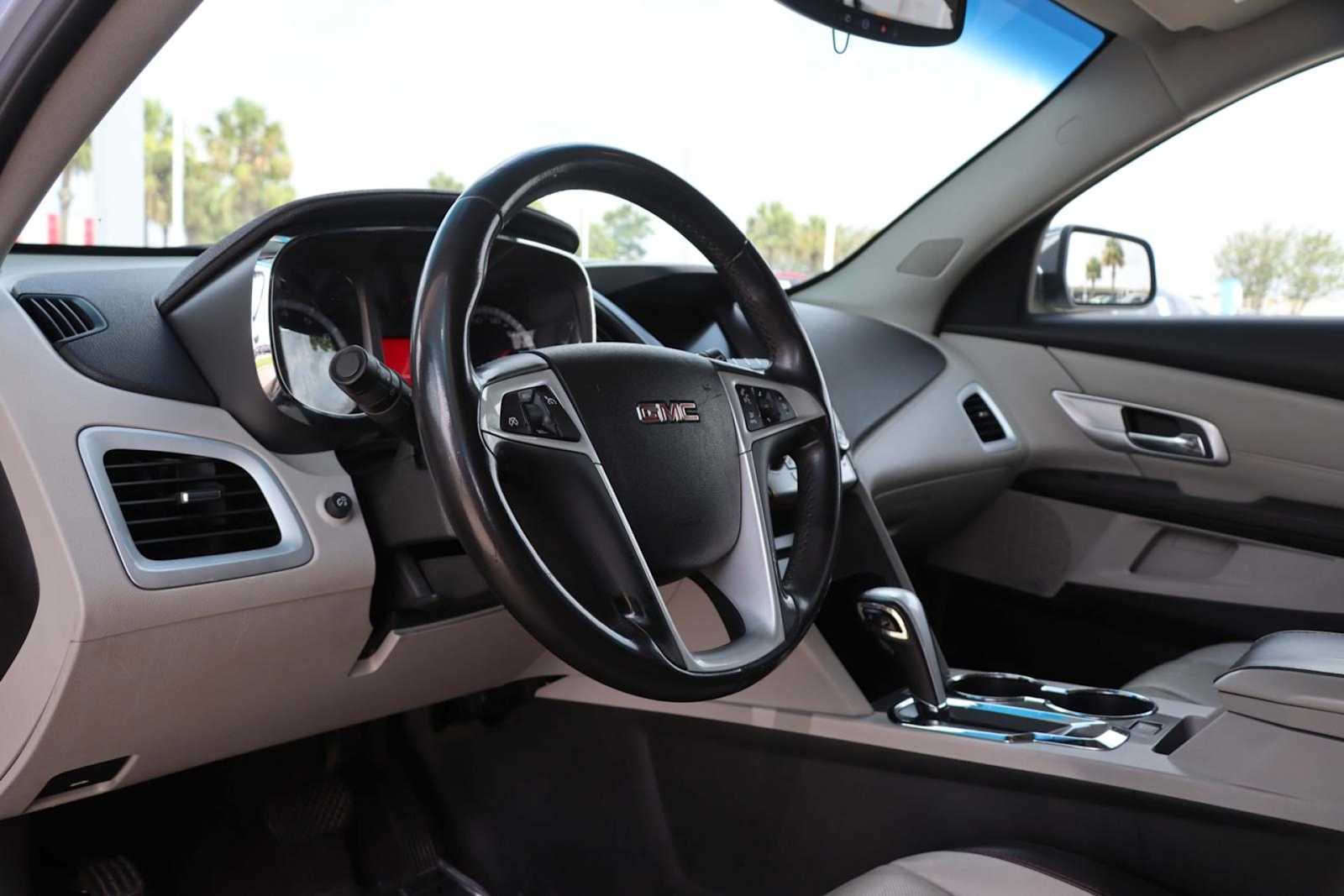 Thumbnail: 2010 GMC Terrain - 2
