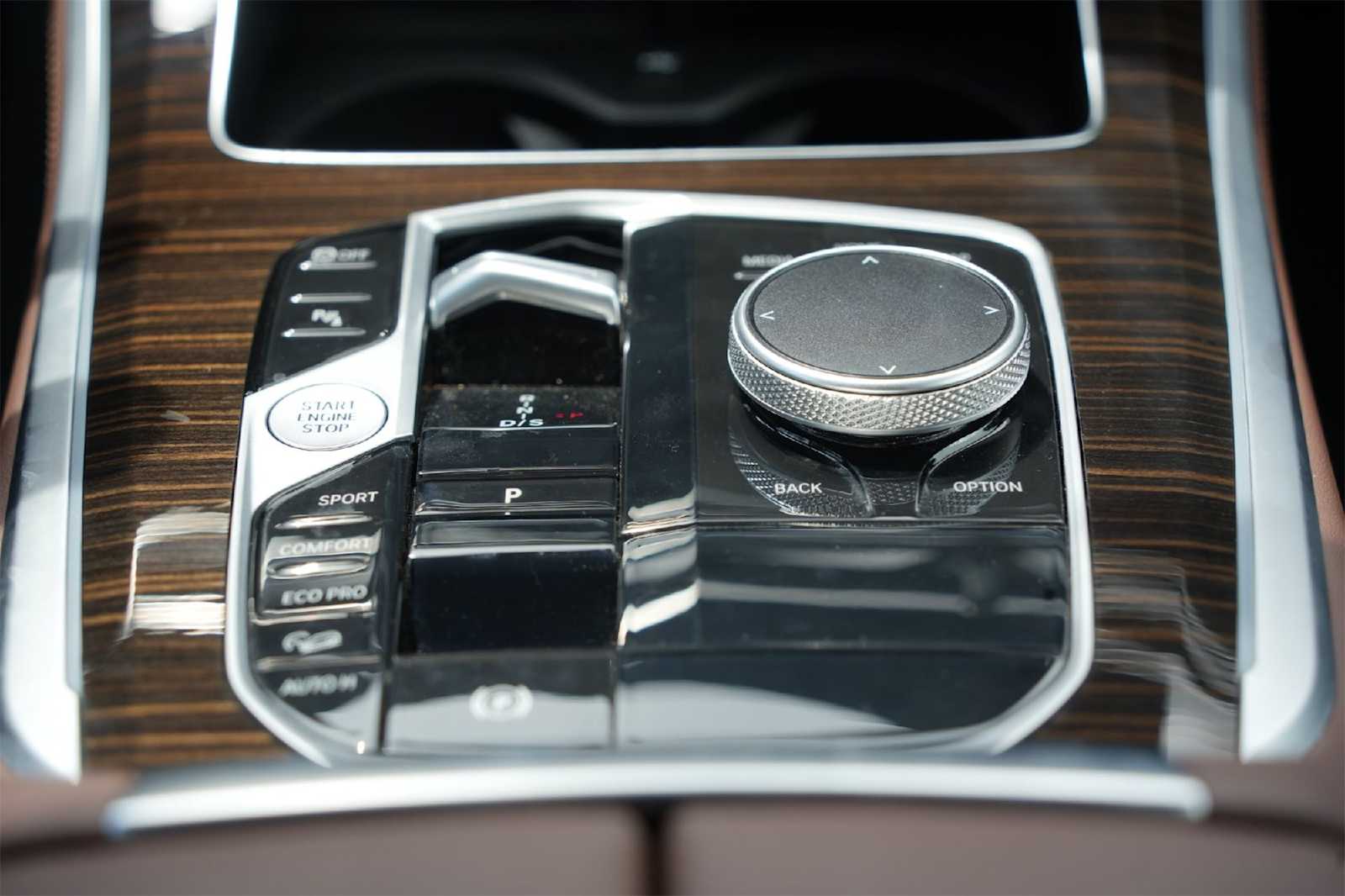 Thumbnail: 2025 BMW X5 - 16