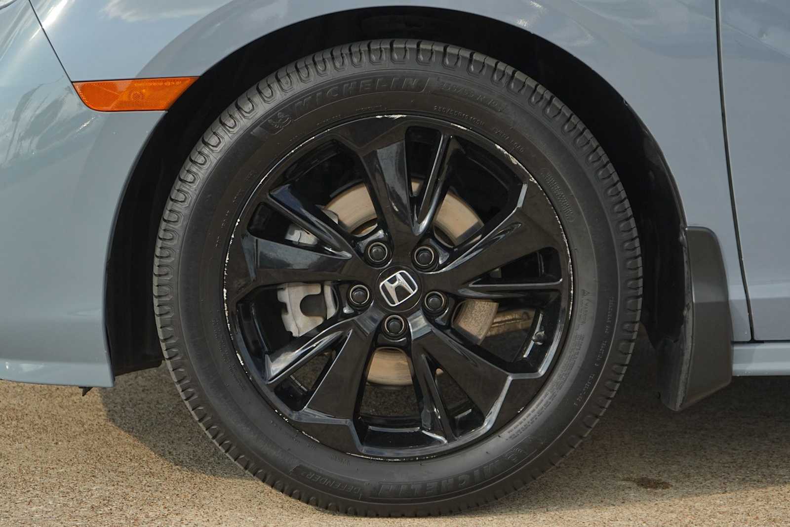 Thumbnail: 2023 Honda Odyssey - 7