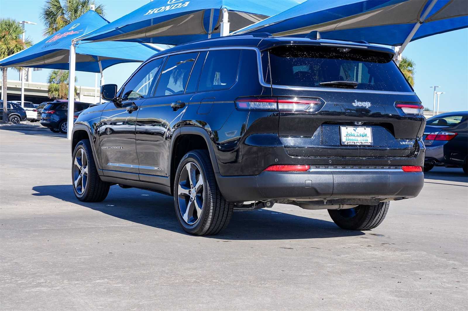 2023 Jeep Grand Cherokee Limited photo 4