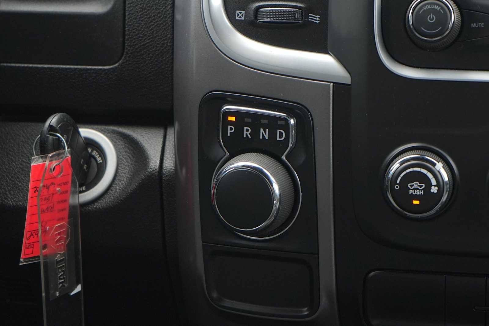 Thumbnail: 2024 RAM 1500 Classic - 20