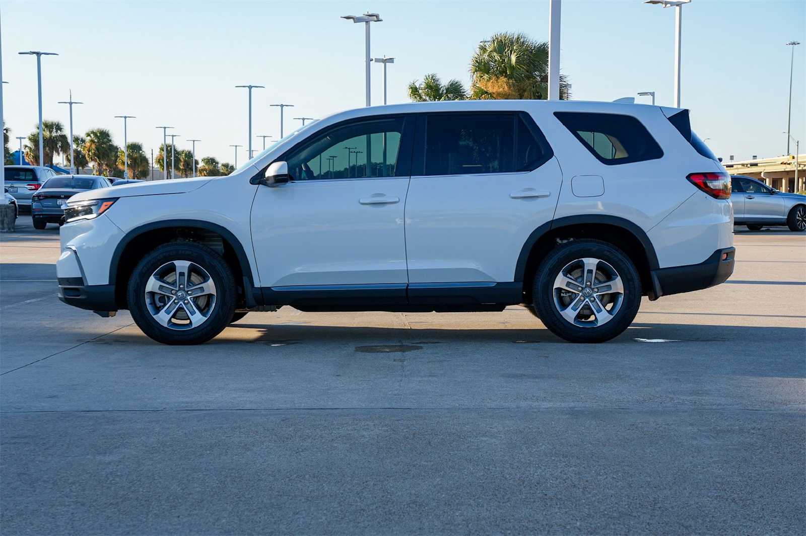 Thumbnail: 2025 Honda Pilot - 3