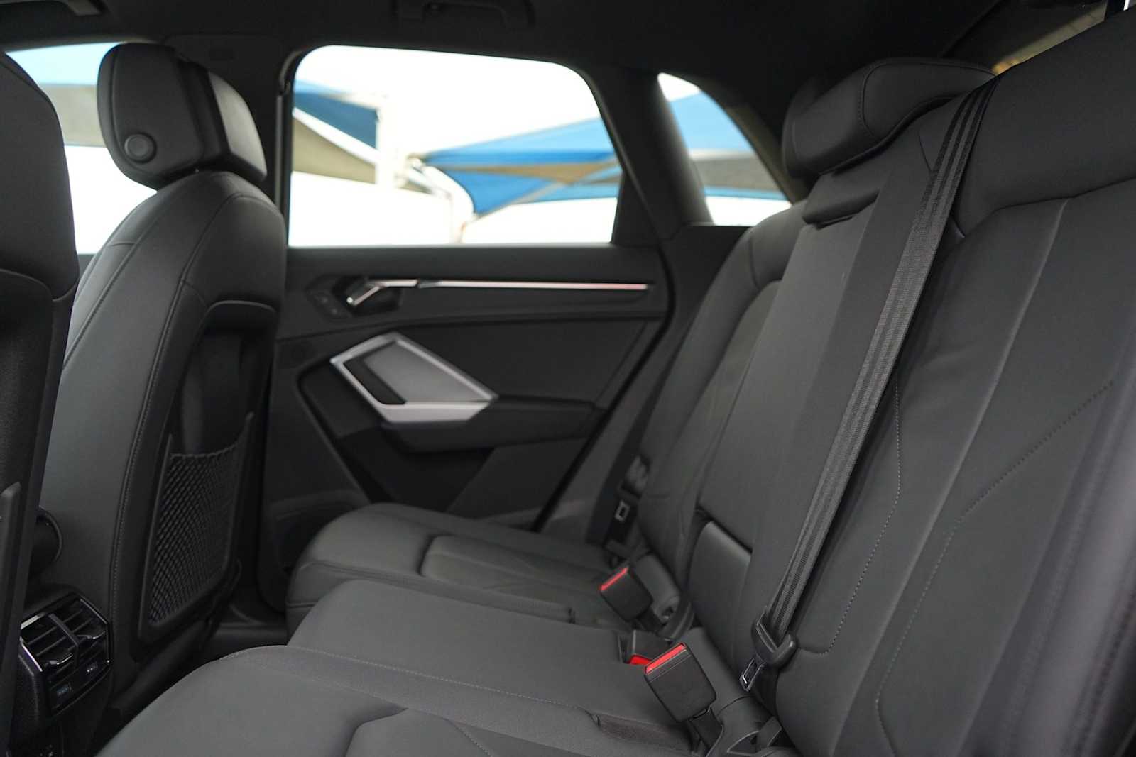 Thumbnail: 2023 Audi Q3 - 14