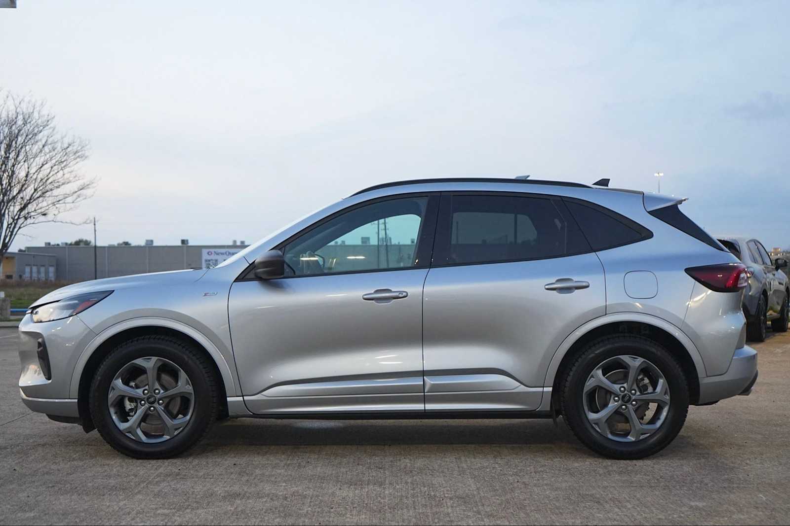 Thumbnail: 2024 Ford Escape - 3