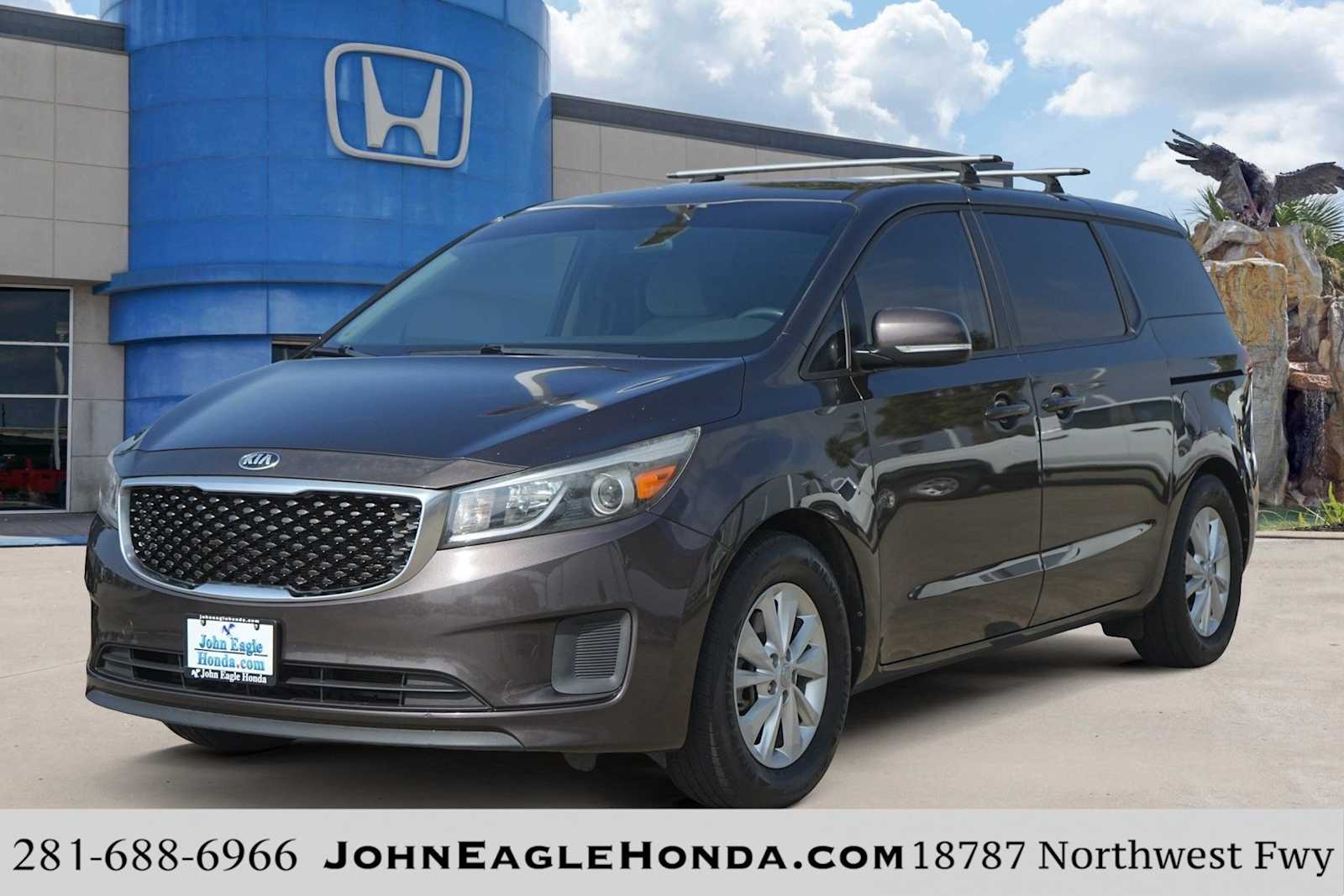 2017 Kia Sedona LX -
                  Houston, TX