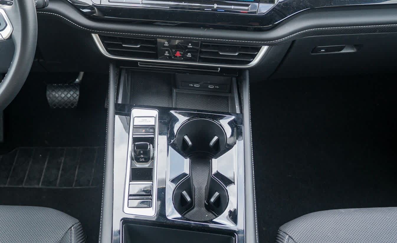 Thumbnail: 2024 Volkswagen Atlas - 27