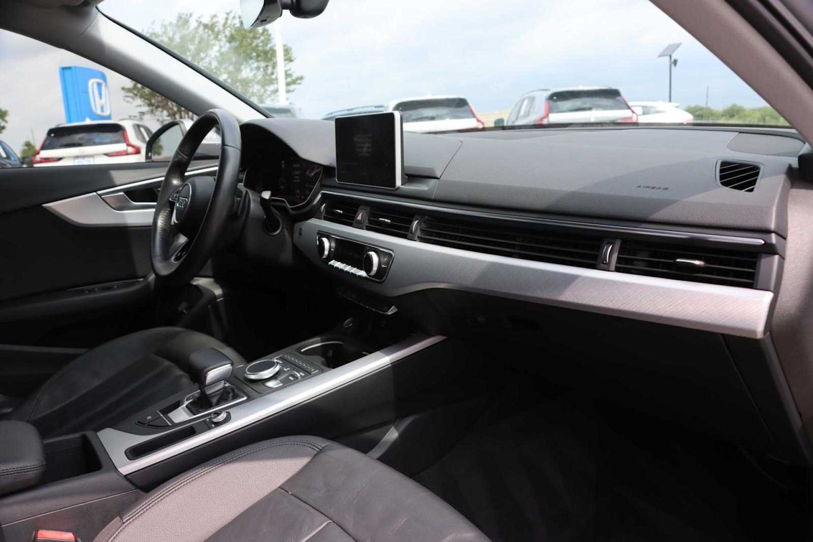 Thumbnail: 2018 Audi A4 - 14
