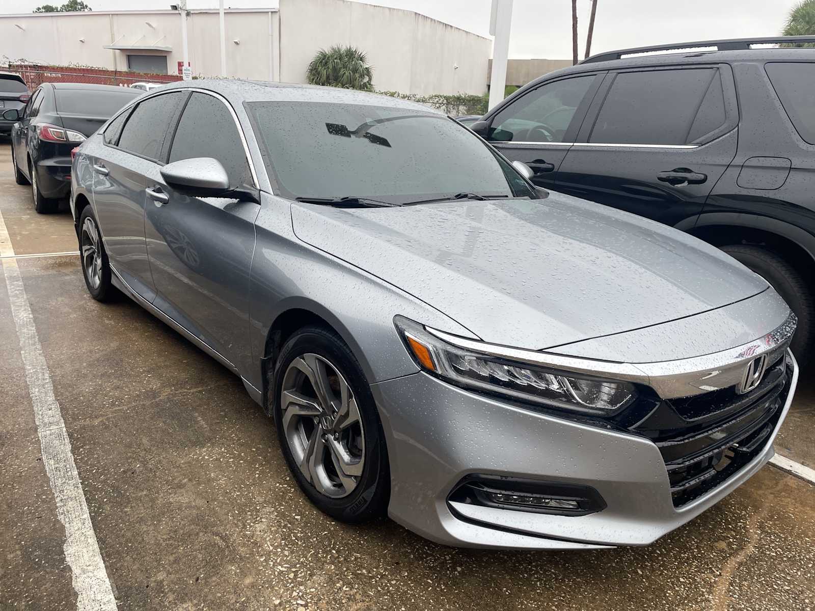 2019 Honda Accord EX photo 4