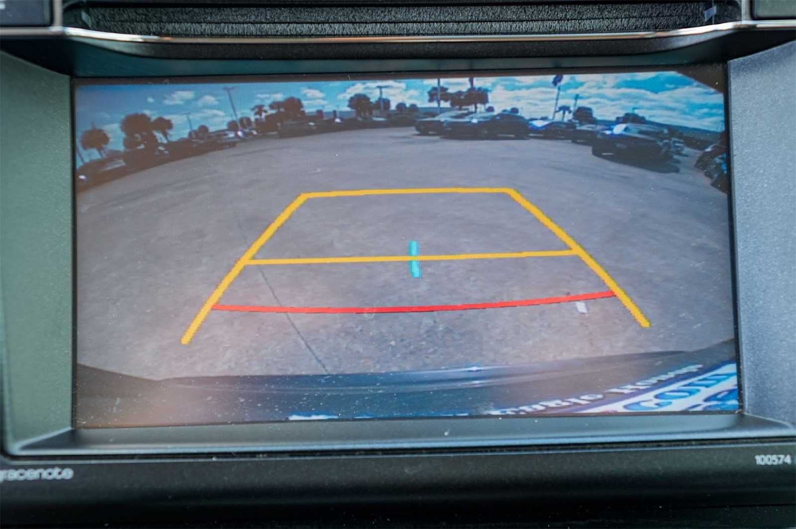 Thumbnail: 2018 Toyota RAV4 - 24