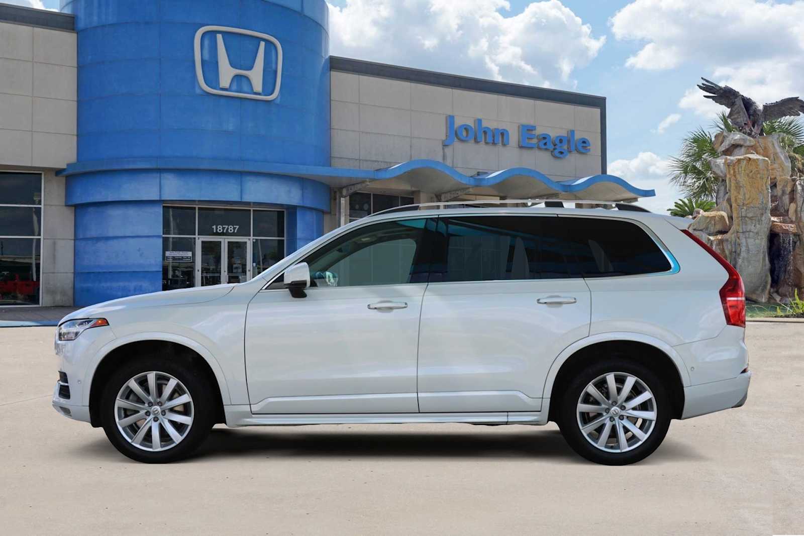 Thumbnail: 2019 Volvo XC90 - 3