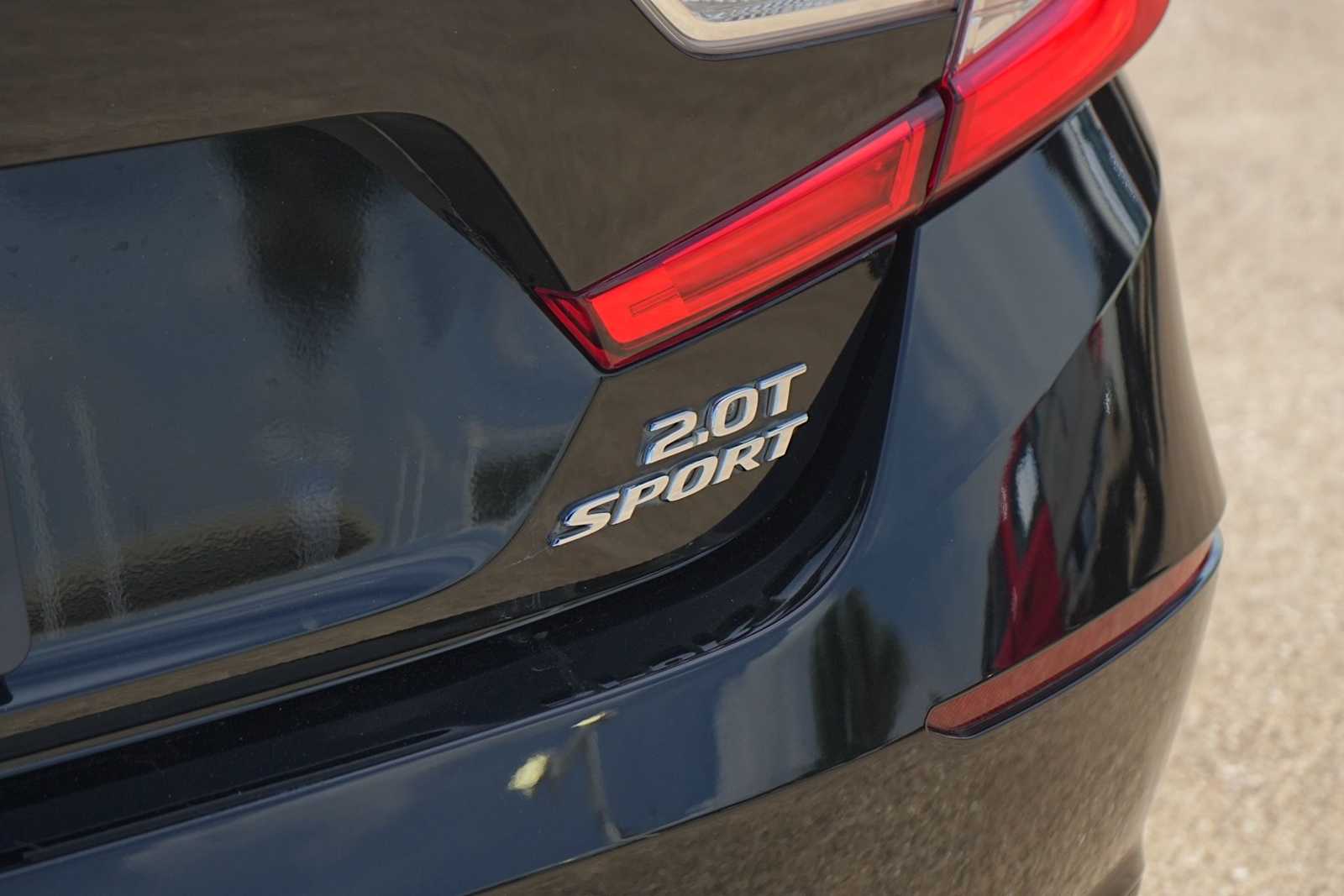 Thumbnail: 2018 Honda Accord - 8
