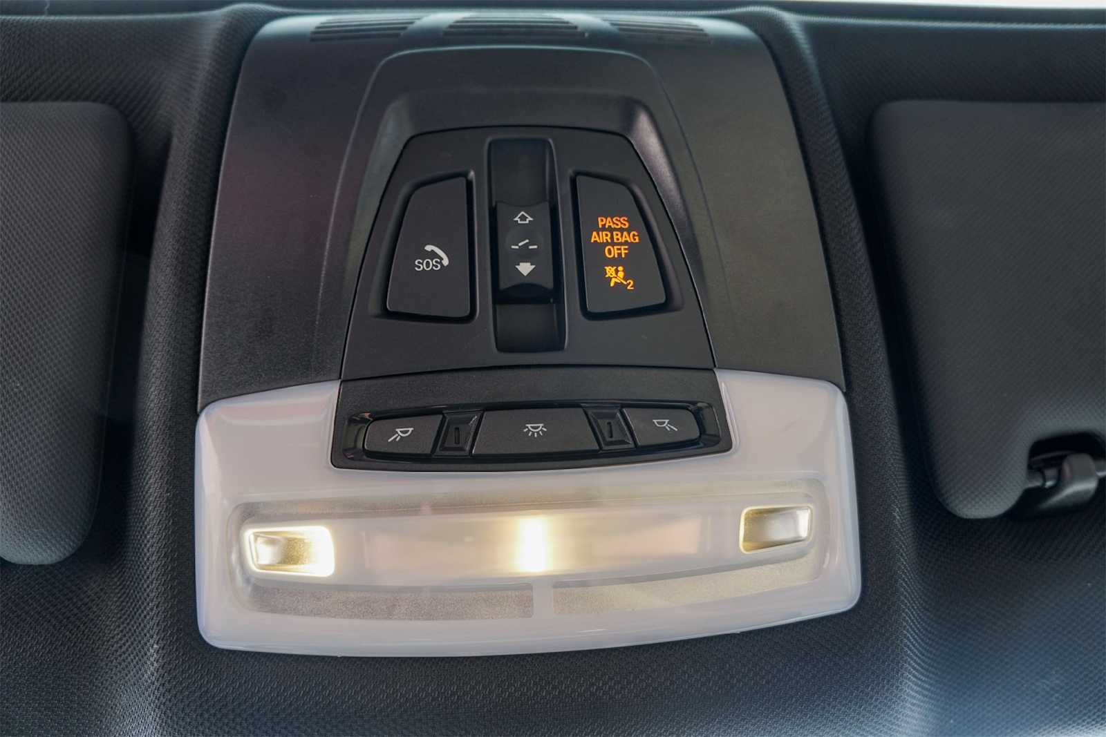 Thumbnail: 2017 BMW 3 Series - 27