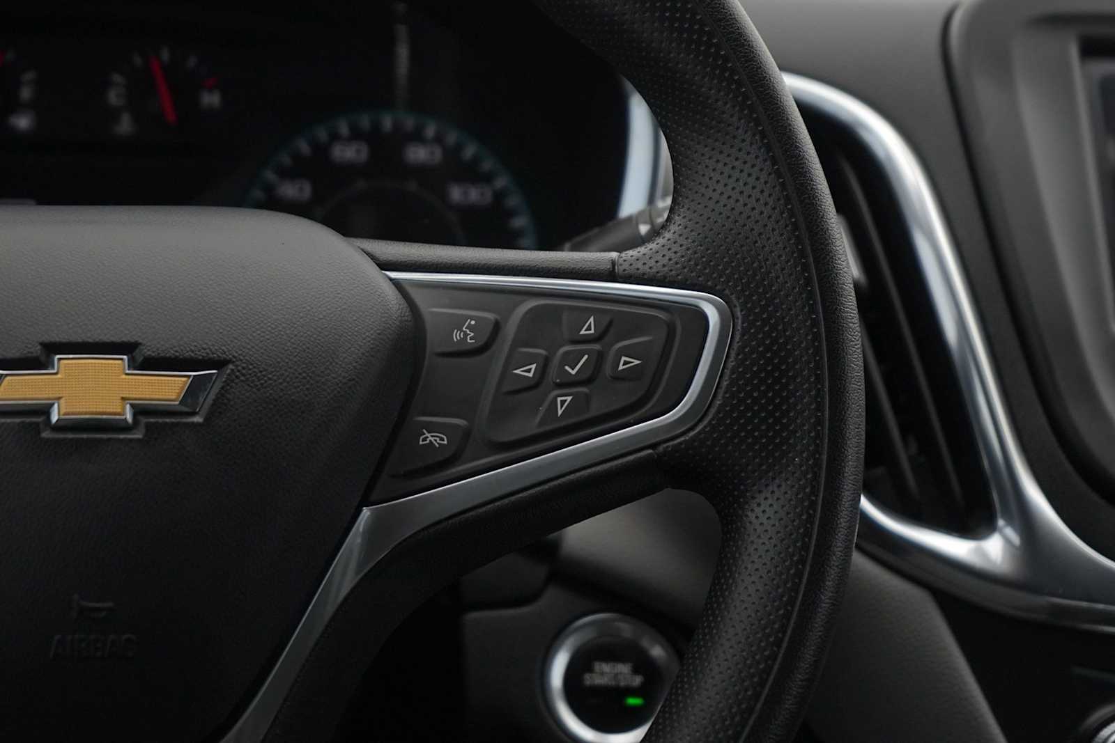 Thumbnail: 2023 Chevrolet Equinox - 18