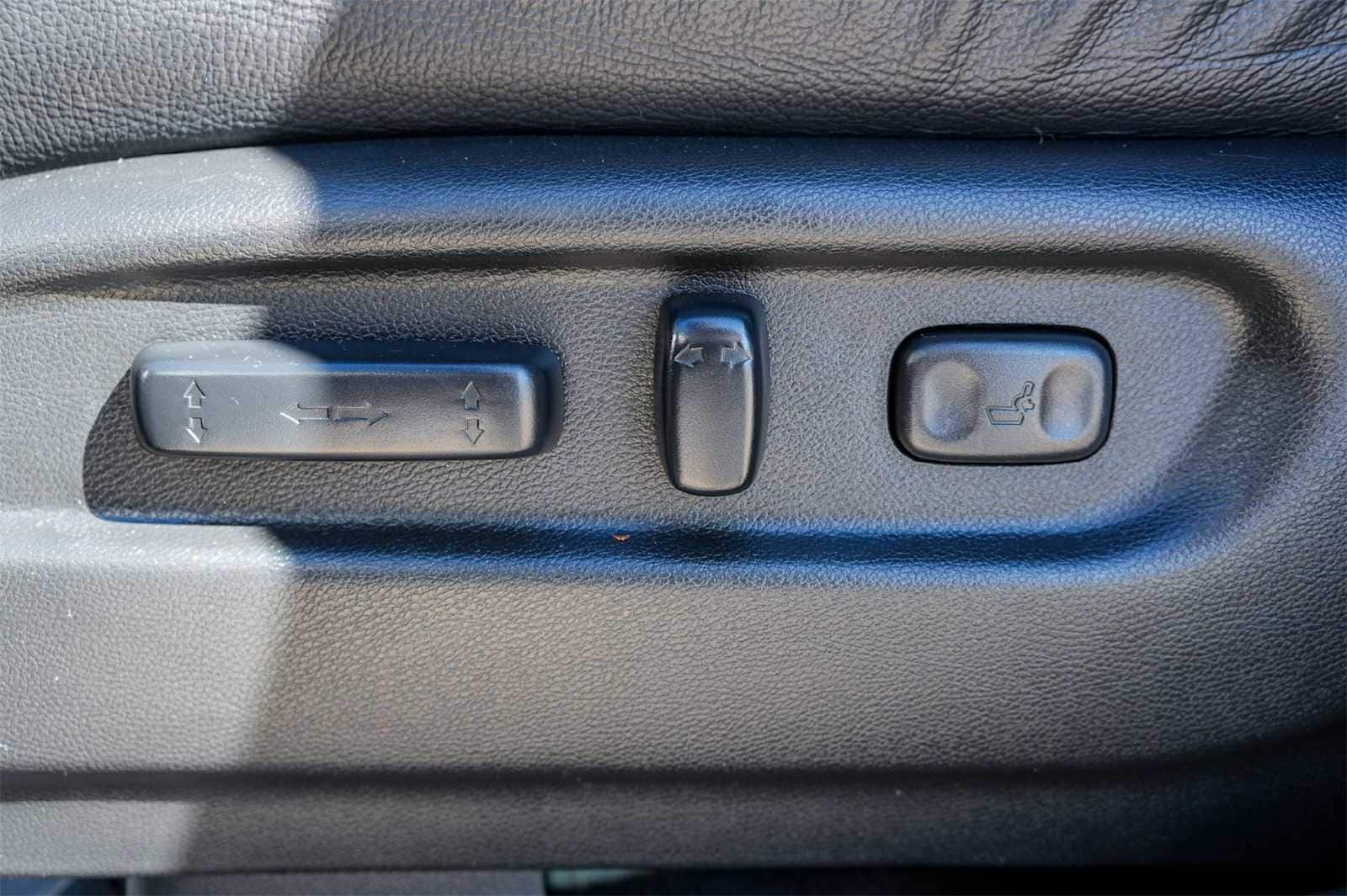 Thumbnail: 2019 Honda Passport - 21