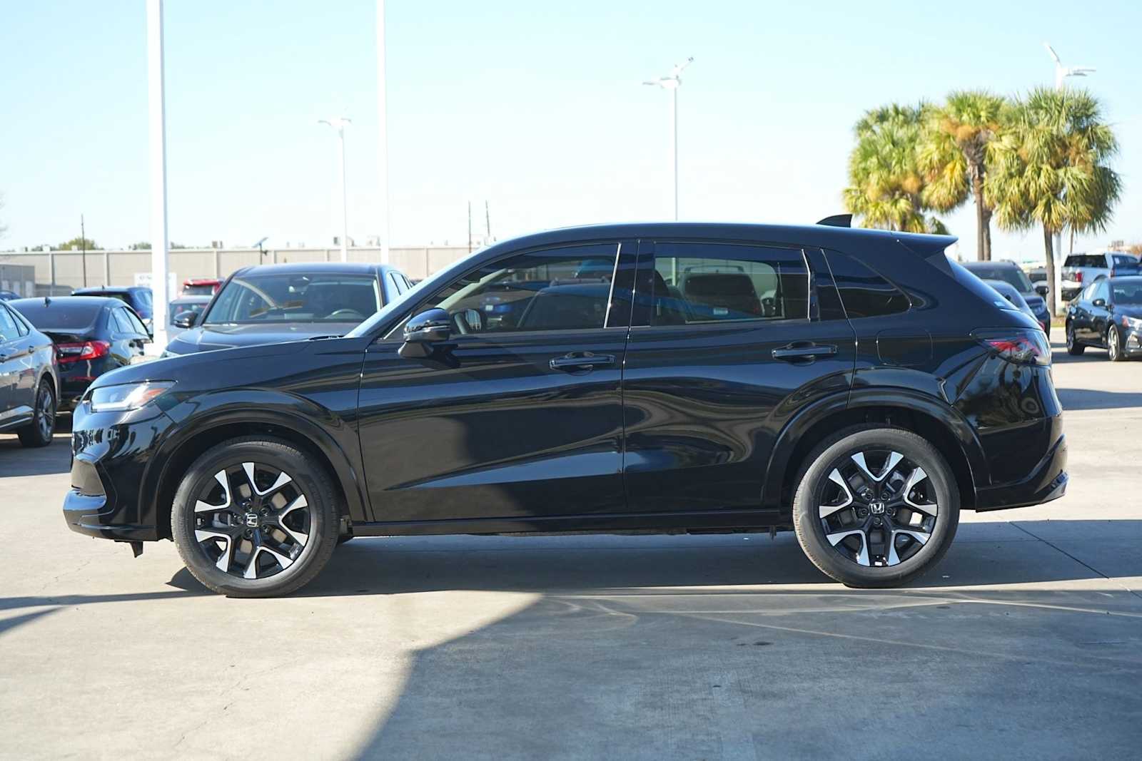 Thumbnail: 2026 Honda HR-V - 3