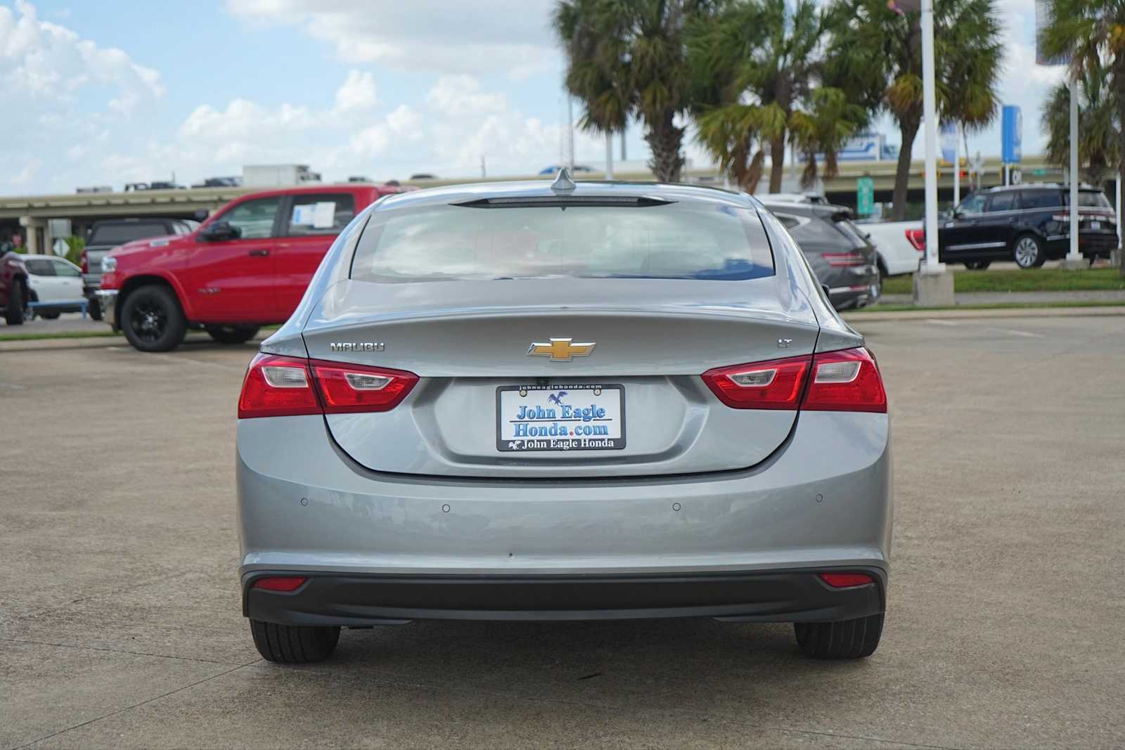 Thumbnail: 2024 Chevrolet Malibu - 5