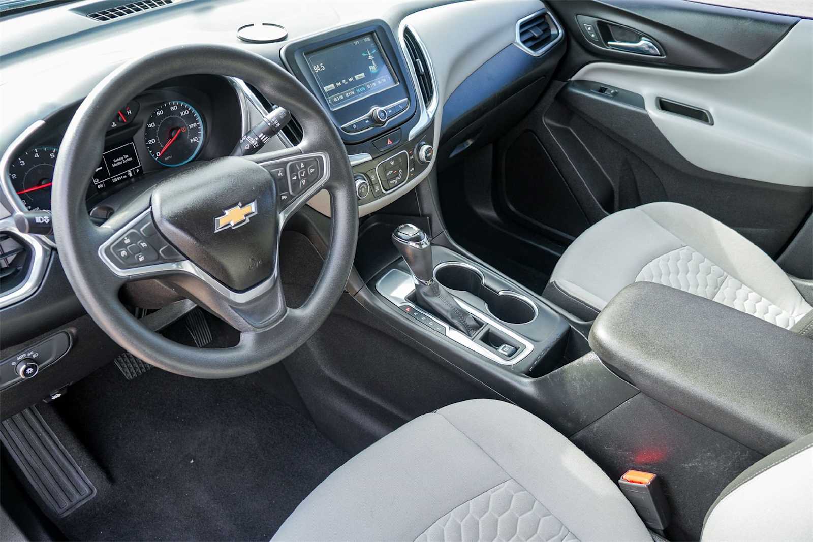 Thumbnail: 2018 Chevrolet Equinox - 2