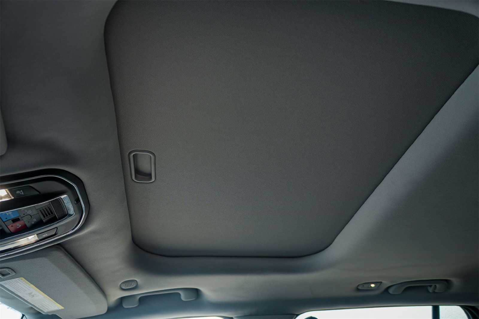 Thumbnail: 2023 Jeep Grand Cherokee - 22