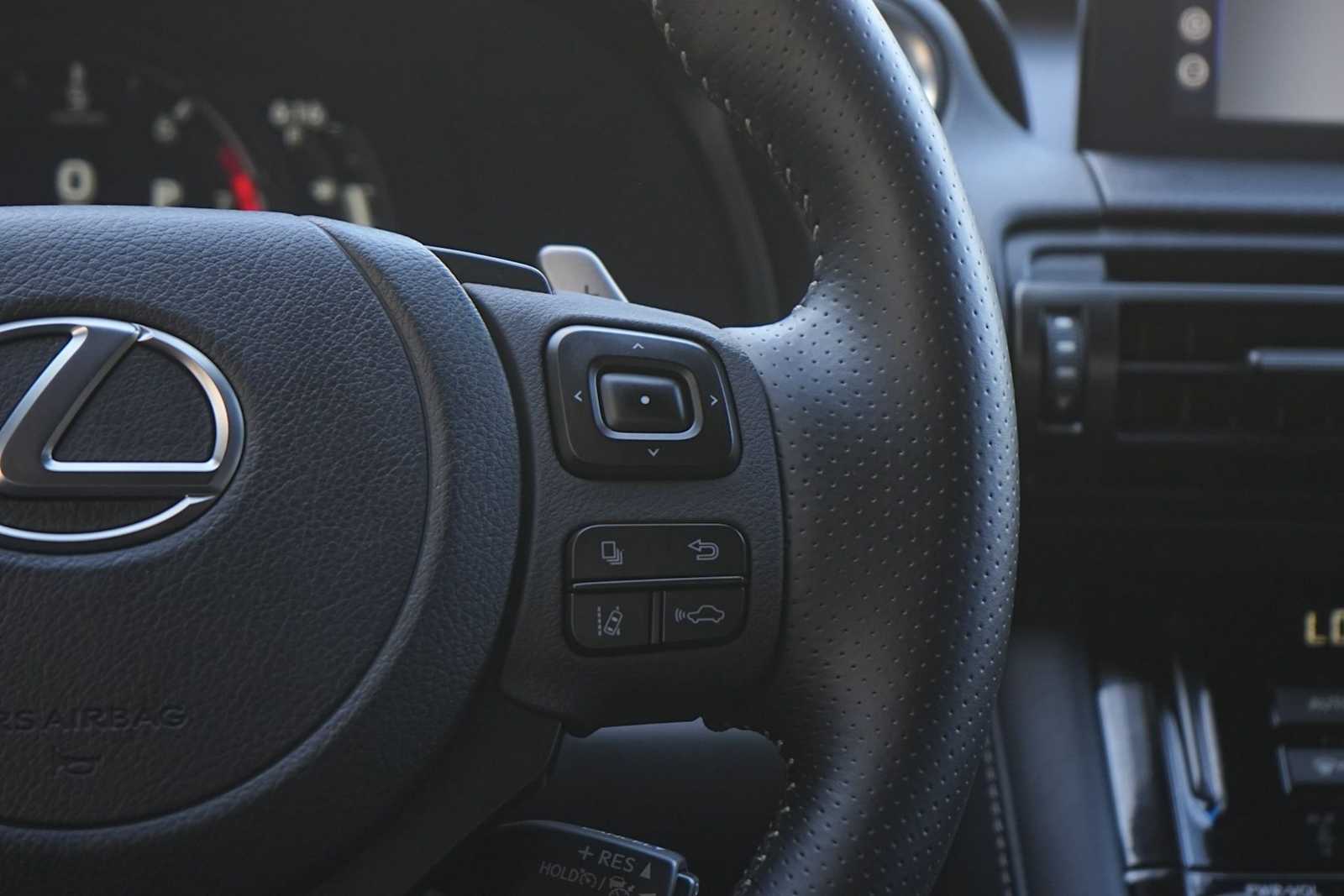 Thumbnail: 2024 Lexus IS - 18