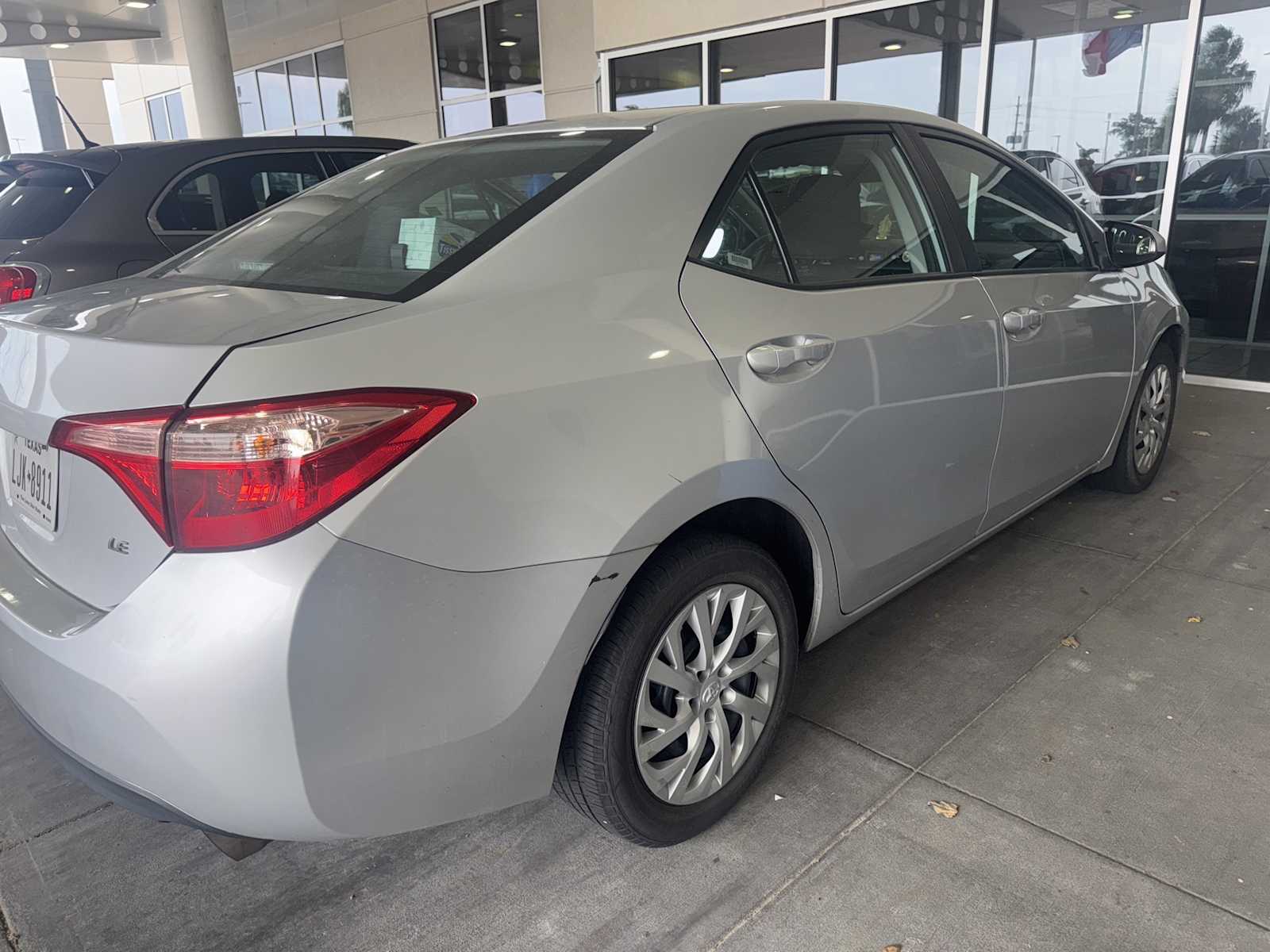 Thumbnail: 2017 Toyota Corolla - 4