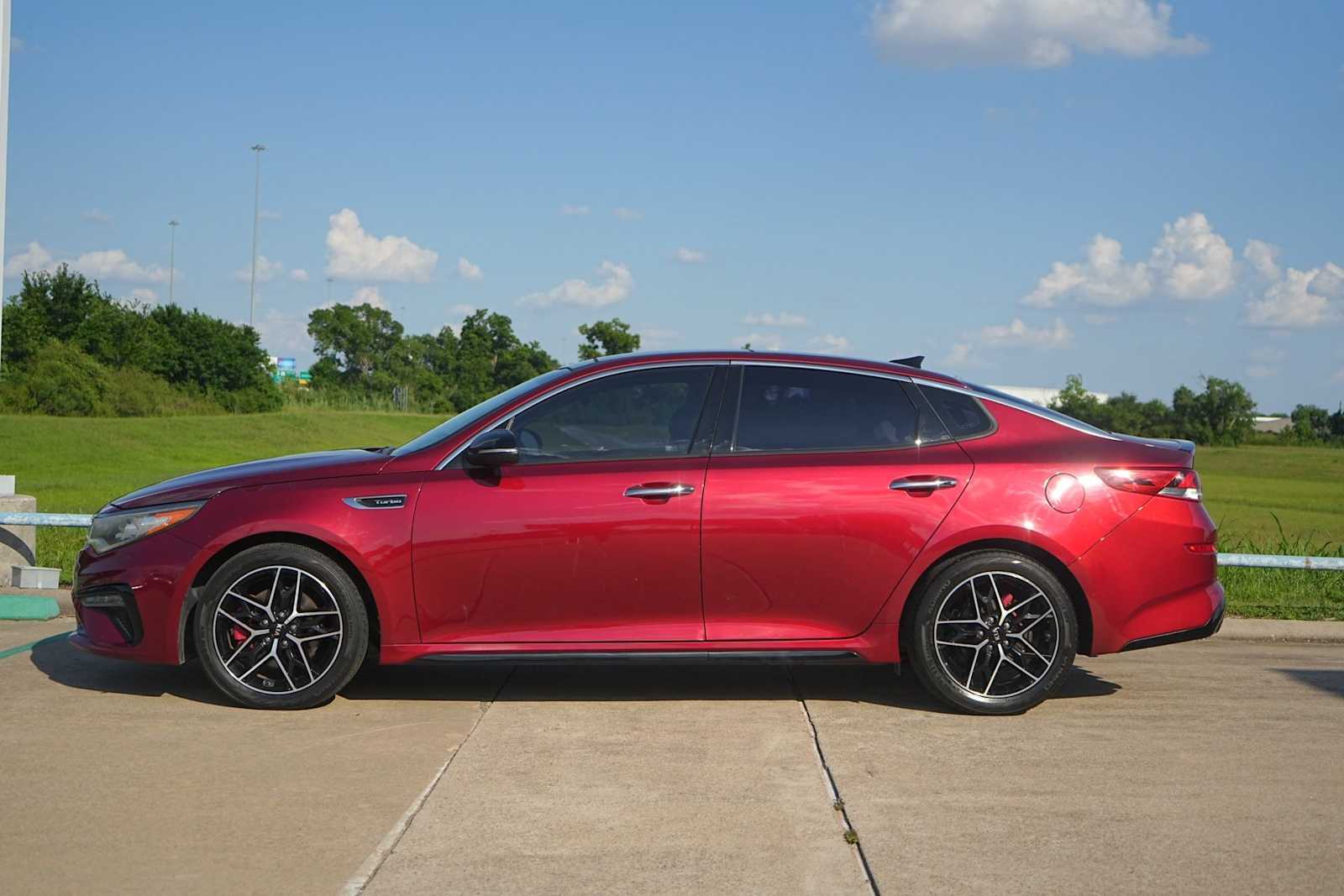 Thumbnail: 2019 Kia Optima - 3