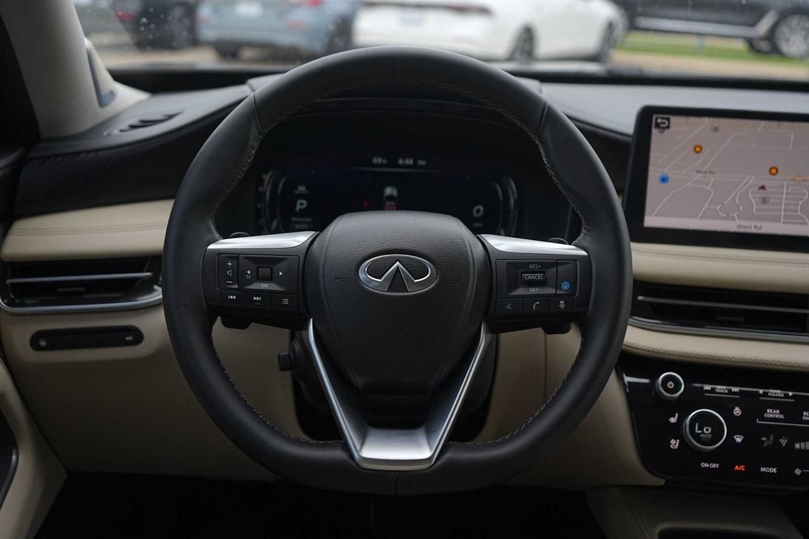 Thumbnail: 2025 INFINITI QX60 - 16