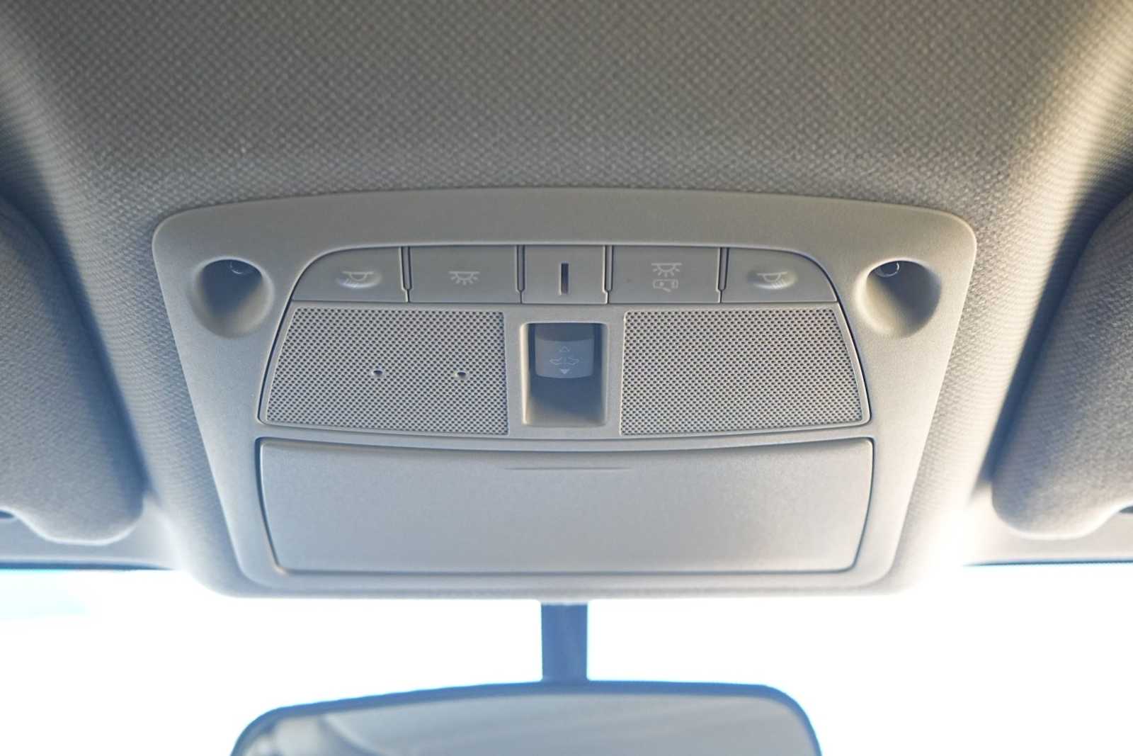 Thumbnail: 2019 Nissan Sentra - 24