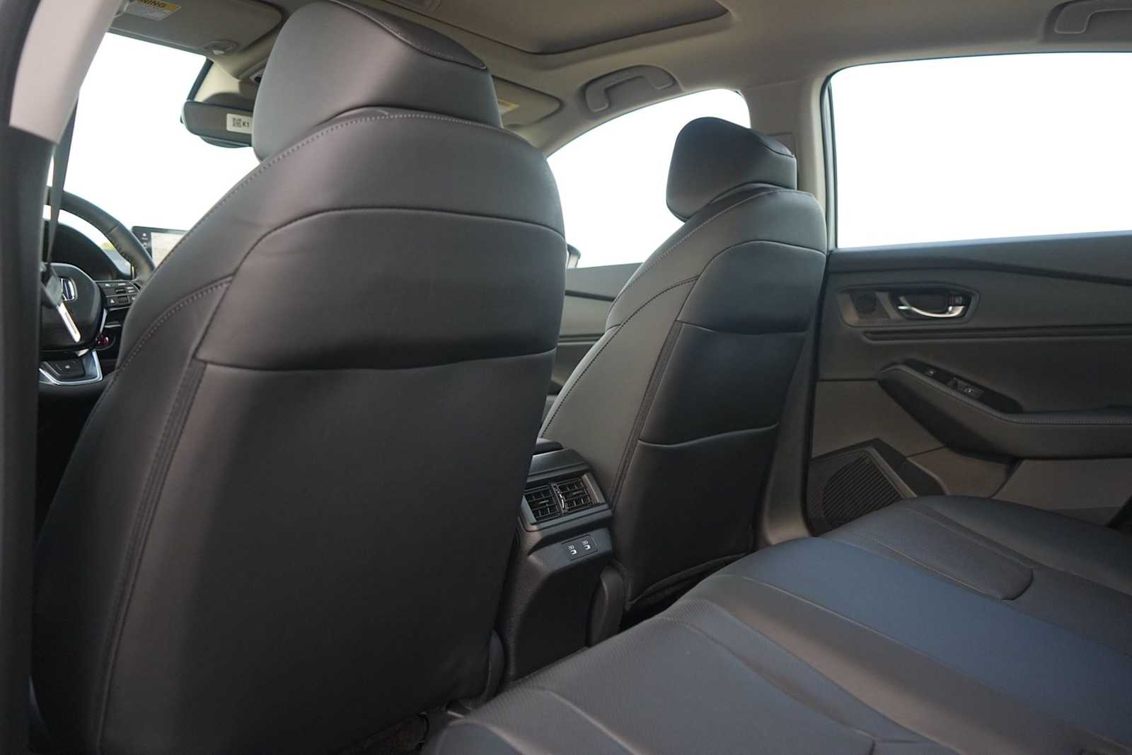 Thumbnail: 2025 Honda Accord - 12