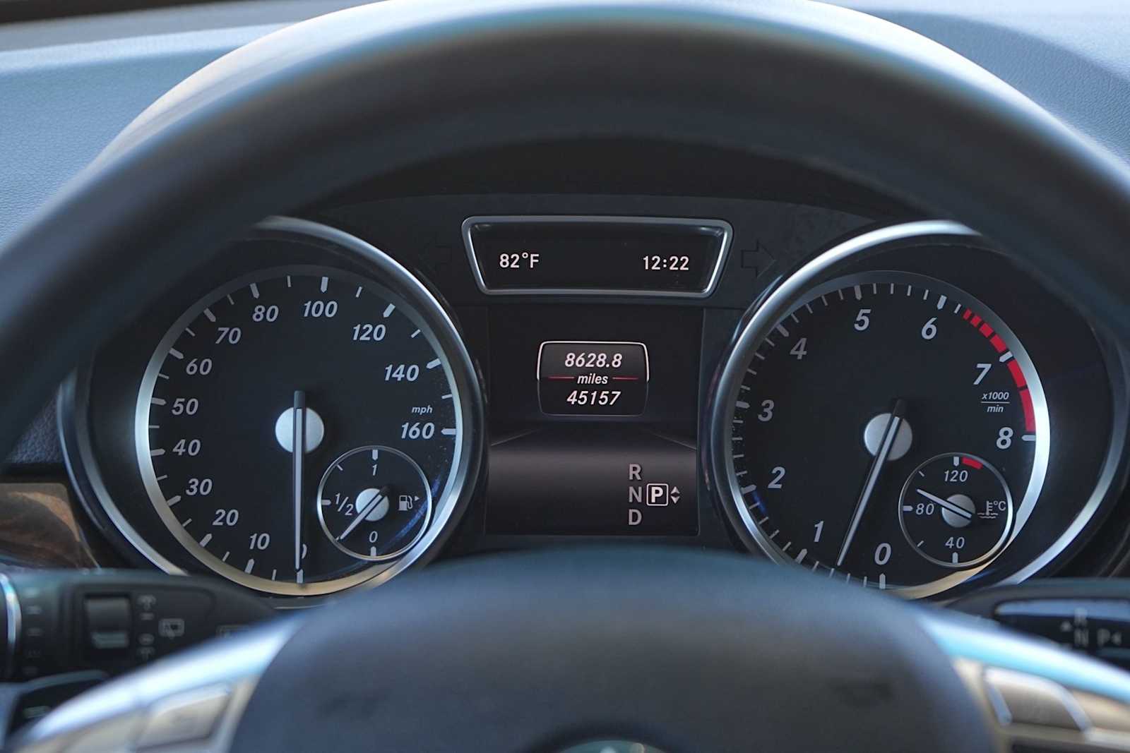 Thumbnail: 2014 Mercedes-Benz M-Class - 21
