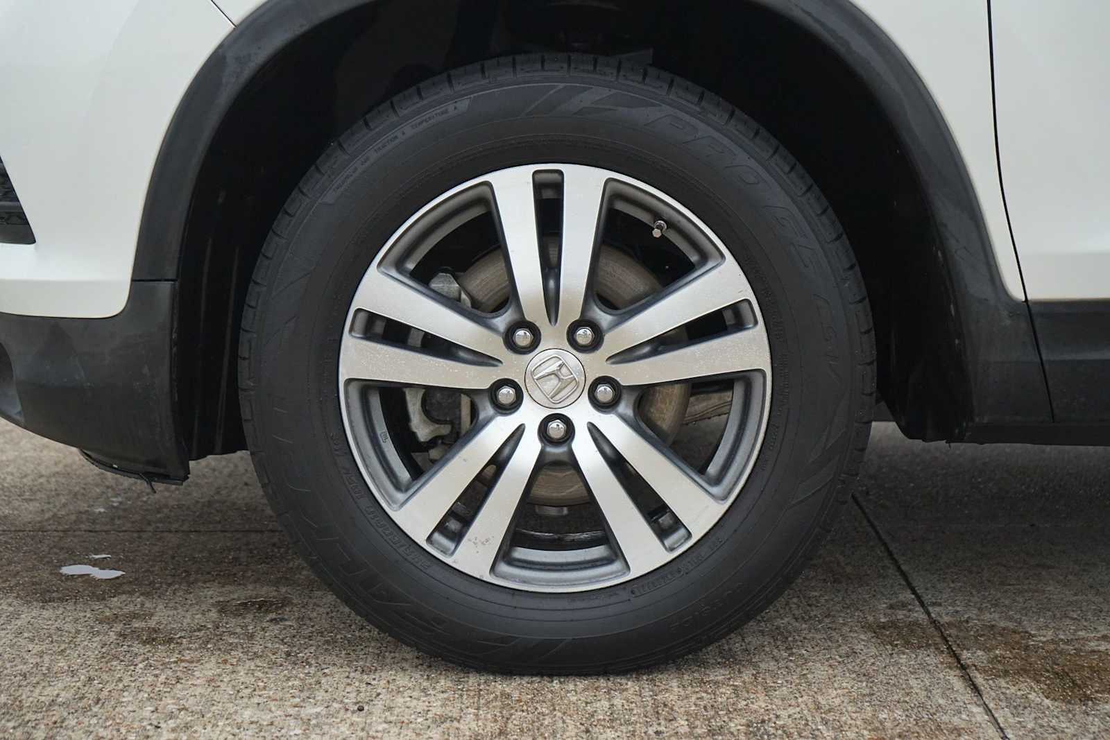 Thumbnail: 2018 Honda Pilot - 7