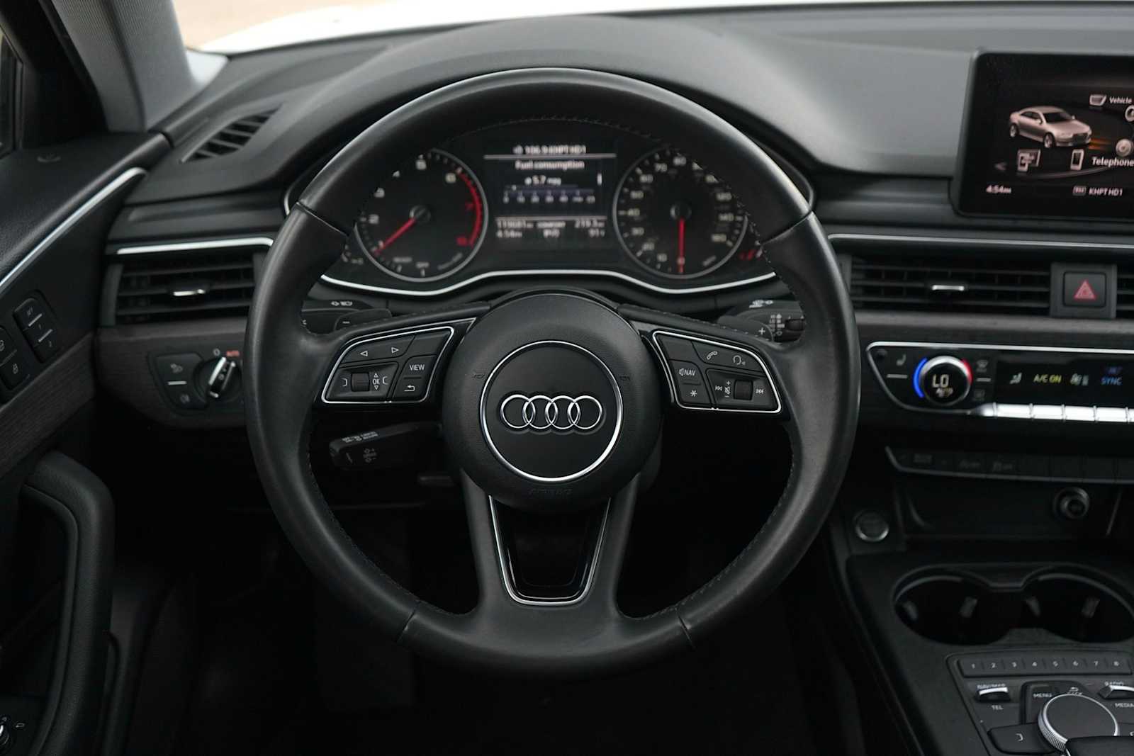 Thumbnail: 2017 Audi A4 - 16