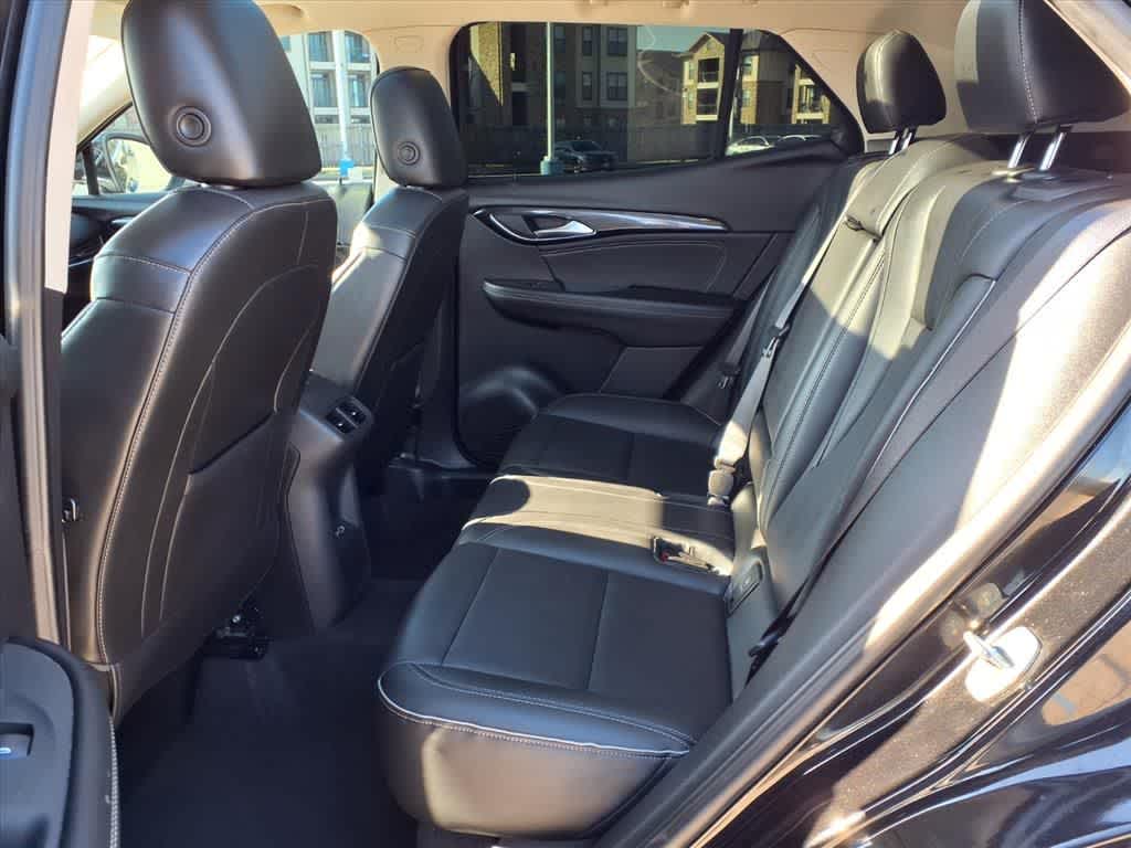 Thumbnail: 2022 Buick Envision - 10