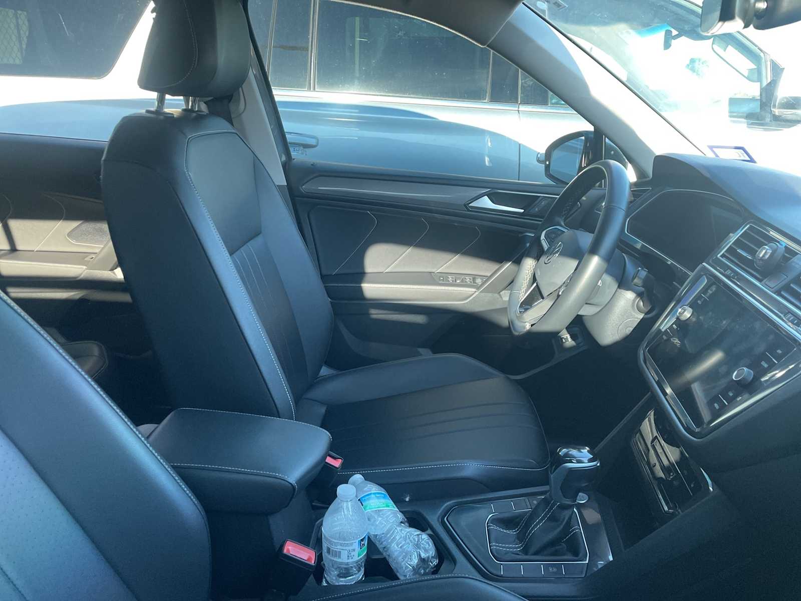 Thumbnail: 2024 Volkswagen Tiguan - 5