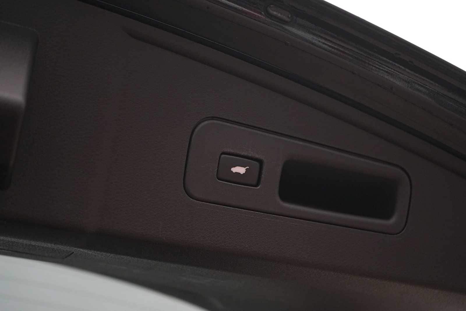 Thumbnail: 2016 Acura MDX - 26