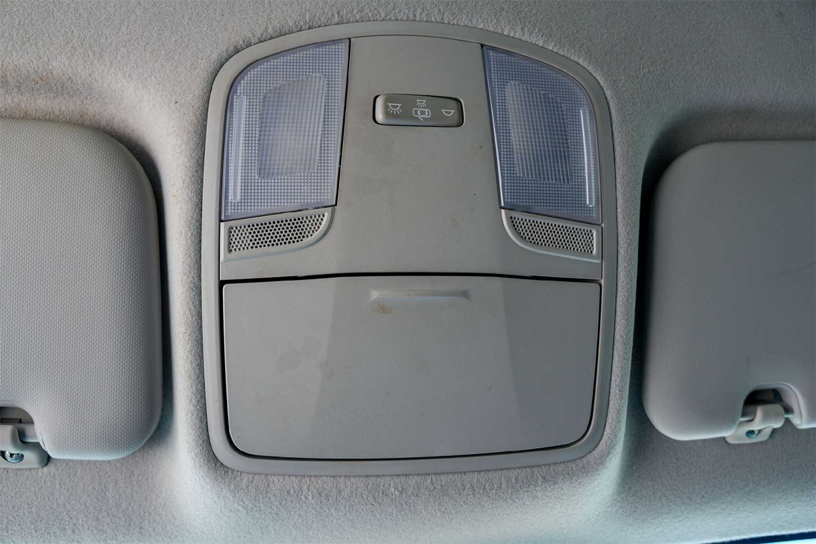 Thumbnail: 2022 Kia Rio - 27