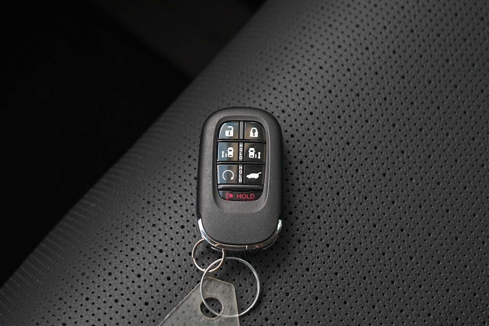 Thumbnail: 2026 Honda Odyssey - 20