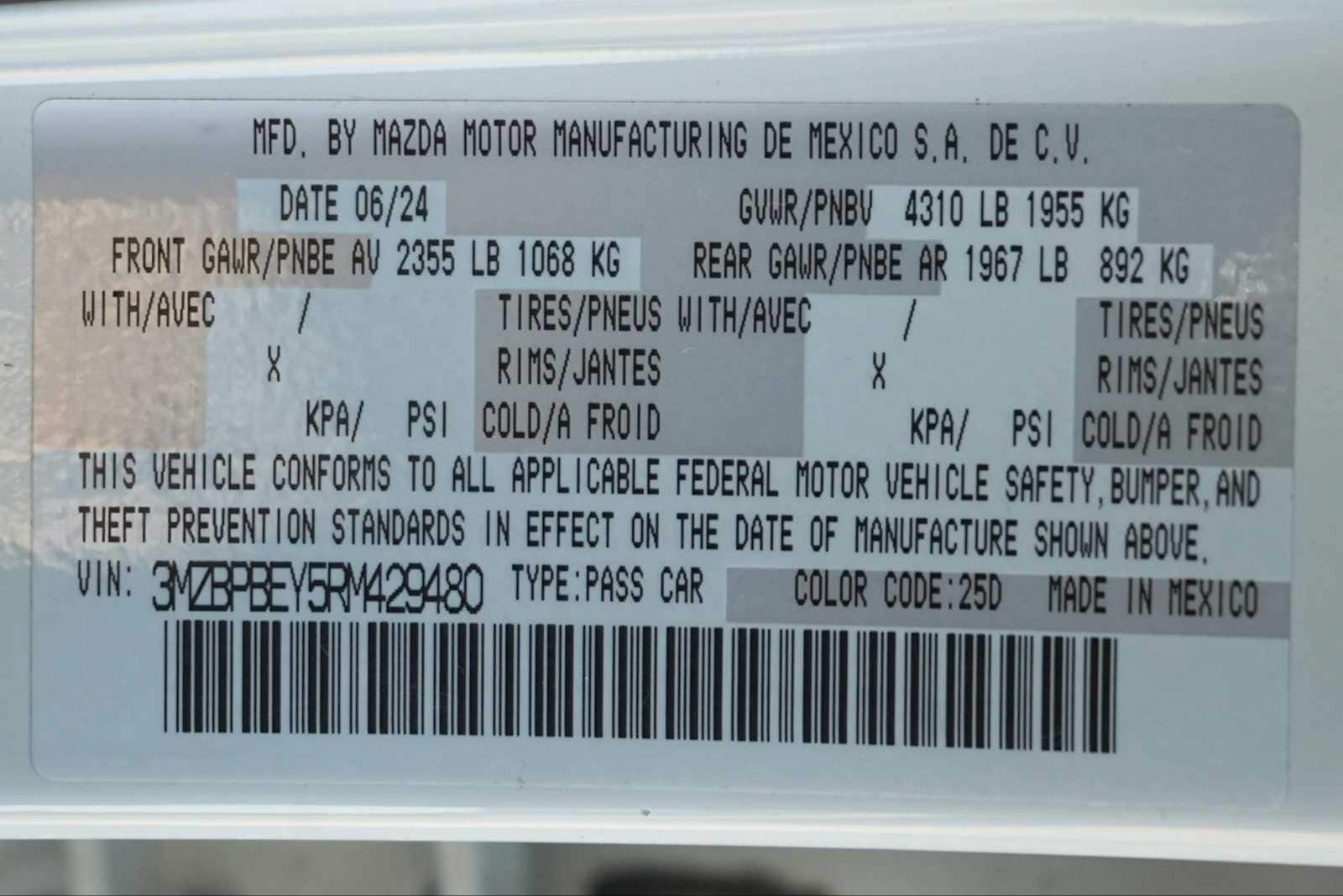 Thumbnail: 2024 Mazda Mazda3 - 30