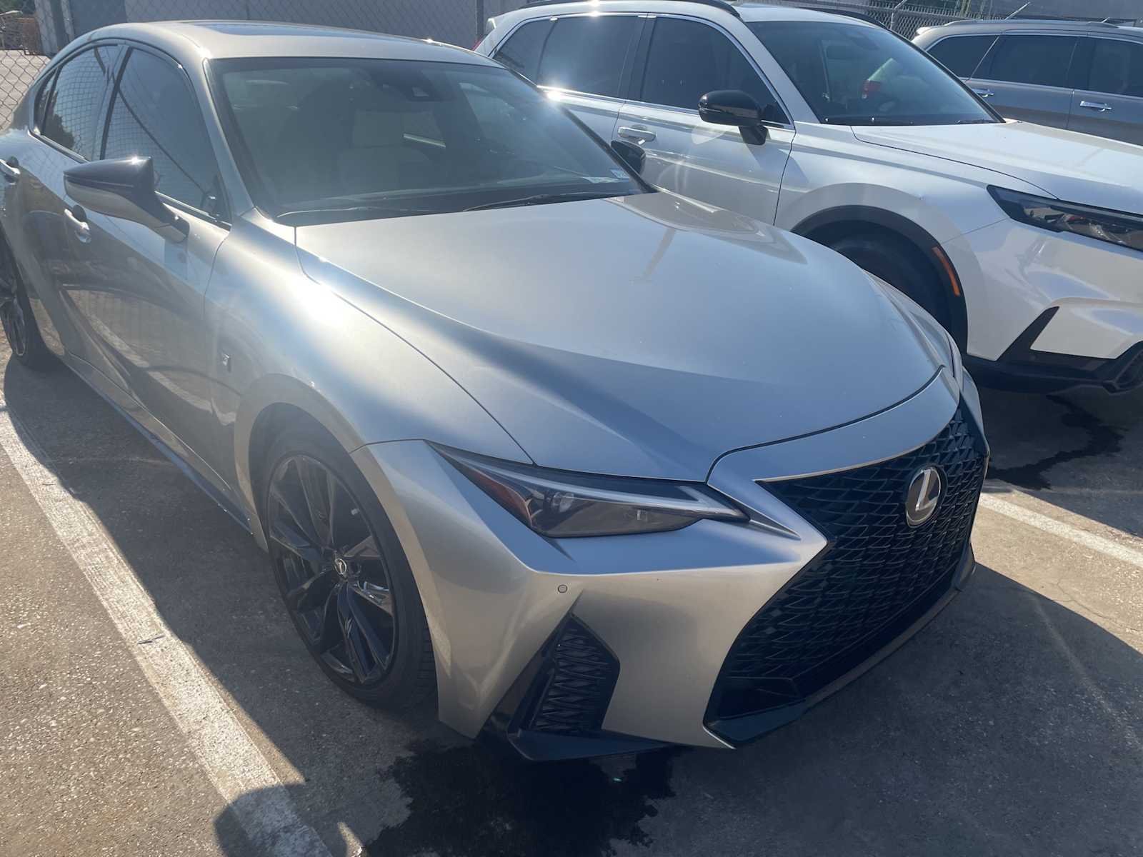 2021 Lexus IS 350 F SPORT photo 4