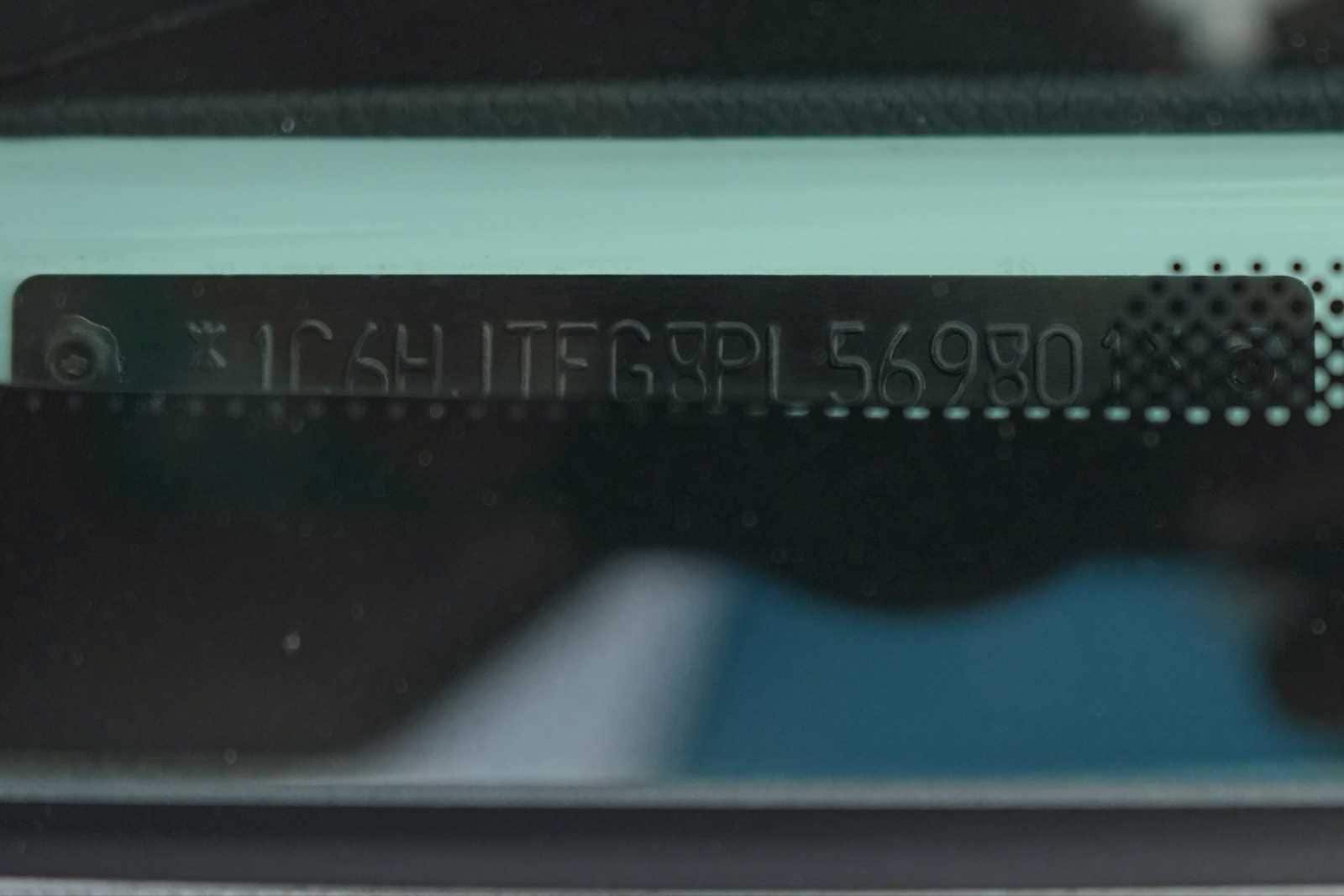 Thumbnail: 2023 Jeep Gladiator - 30